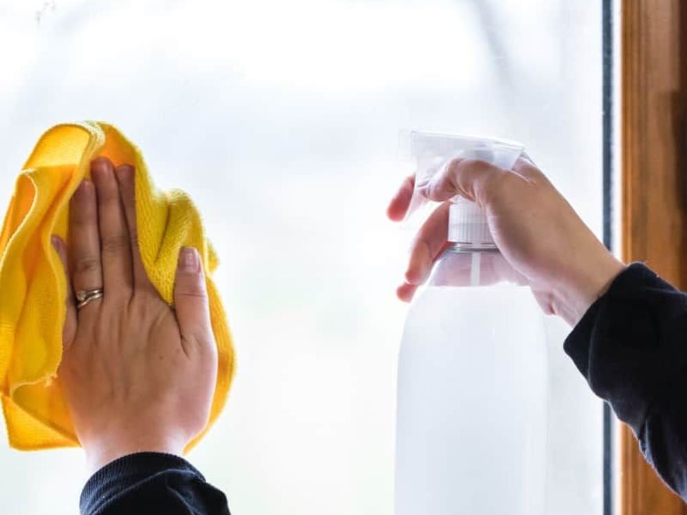led-mirror-cleaning-and-maintenance