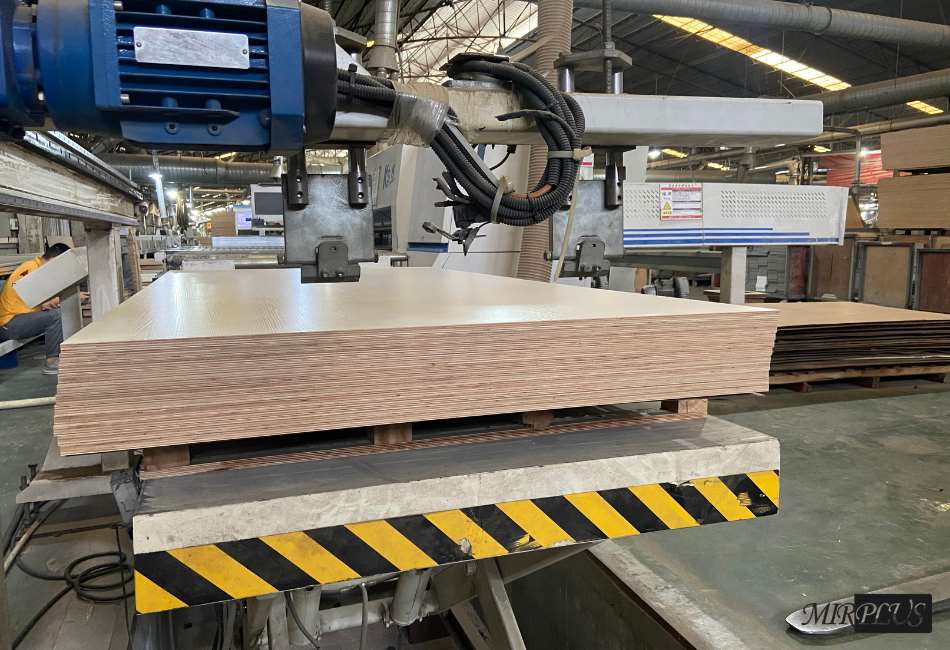 Bathroom cabinet CNC cutting and panel processing